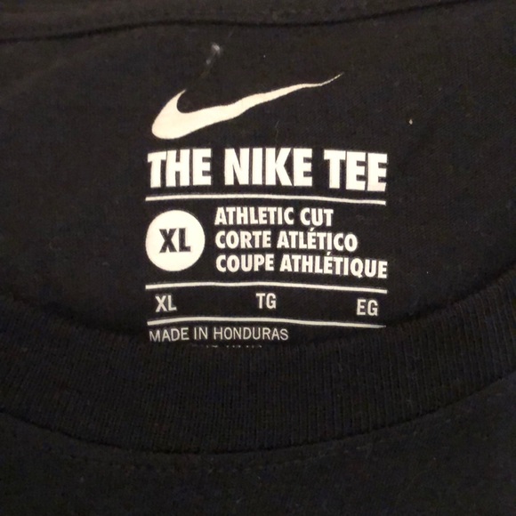 Nike t-shirt - Picture 2 of 3